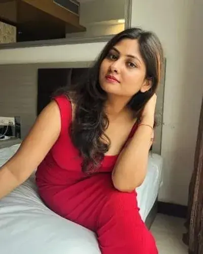 Escort Service In Candolim Beach